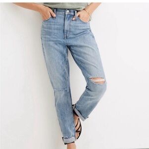 Madewell high rise slim boy Jean distressed ankle 25